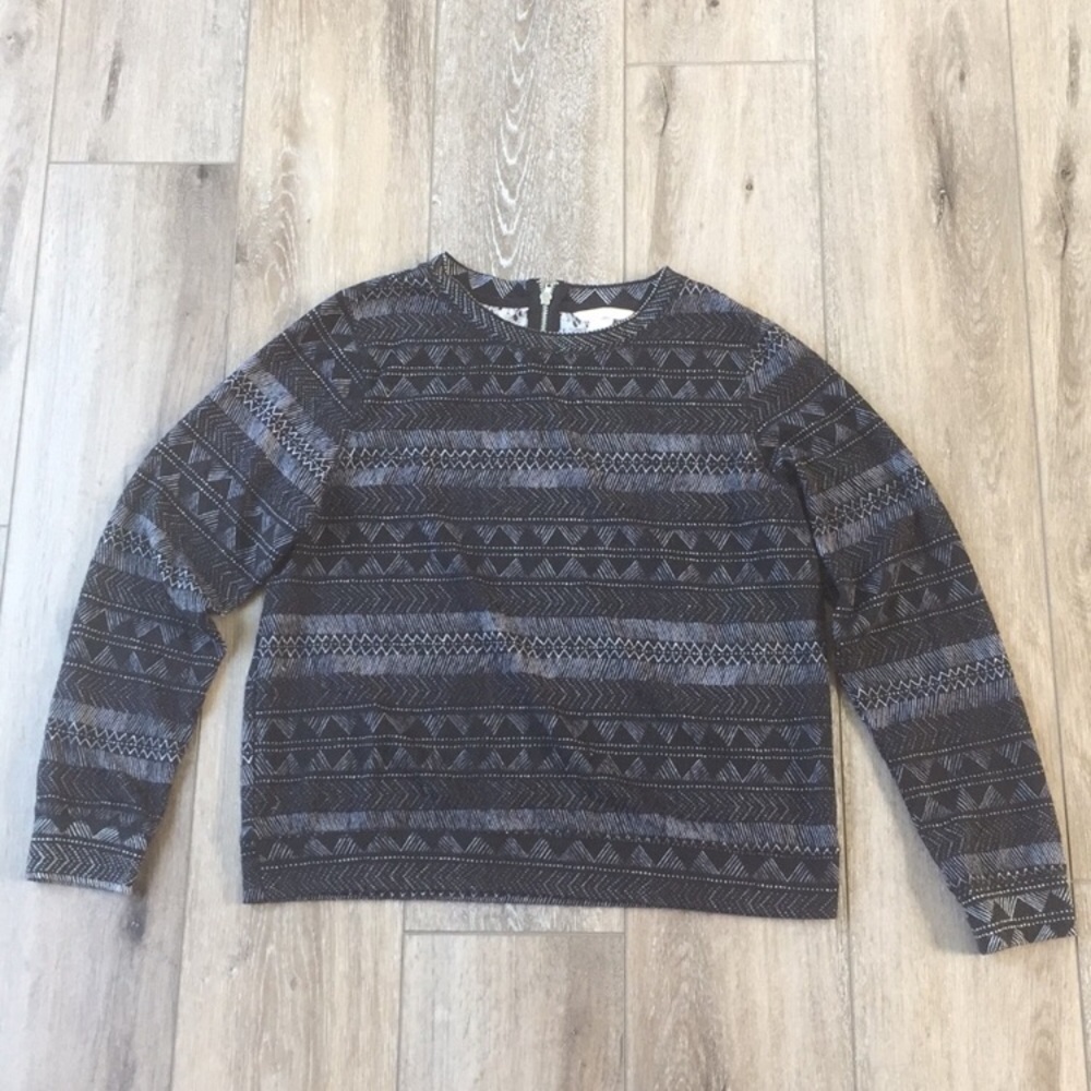 H&M Aztec Pull Over - Picture 2 of 8